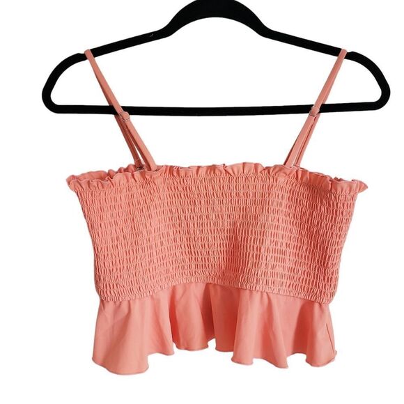NWOT Unbranded Smocked Crop Tube Top Adjustable Spaghetti strap Size Large - Picture 1 of 8